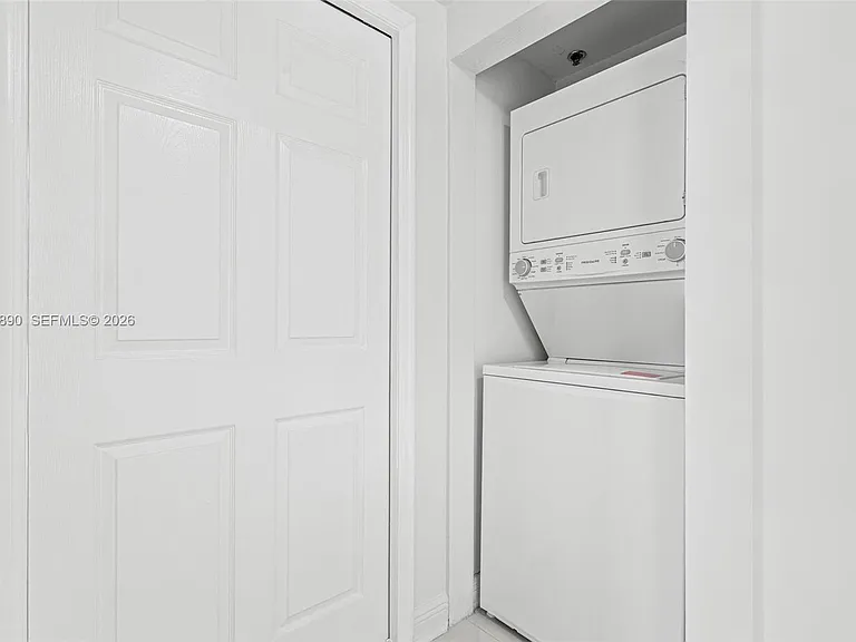 6362 Collins Ave #514 — Photo 22