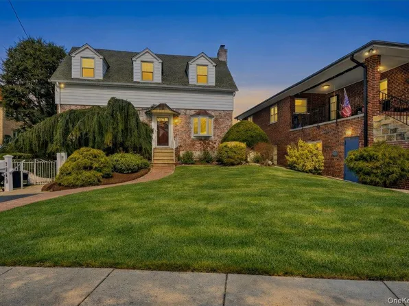 3343 Agar Place, Bronx, NY 10465