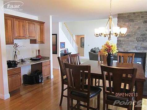 Office Space or Butler's Pantry Anyone?