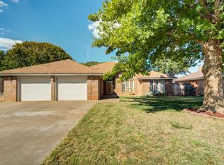 1725 E Broadway St, Brownfield, TX 79316