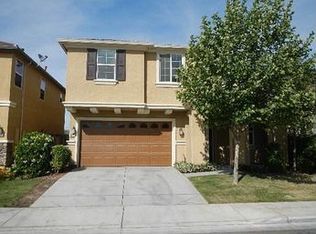 927 Papaya St, Madera, CA