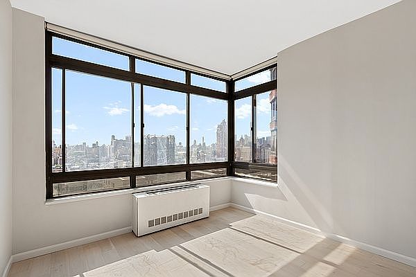 1st image of 225 W 83rd St APT 20B