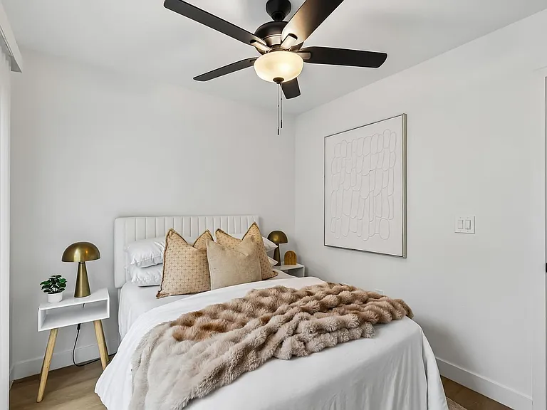 Salt + Sea - Luxury Coastal Apartments near Carlsbad Village — Photo 46