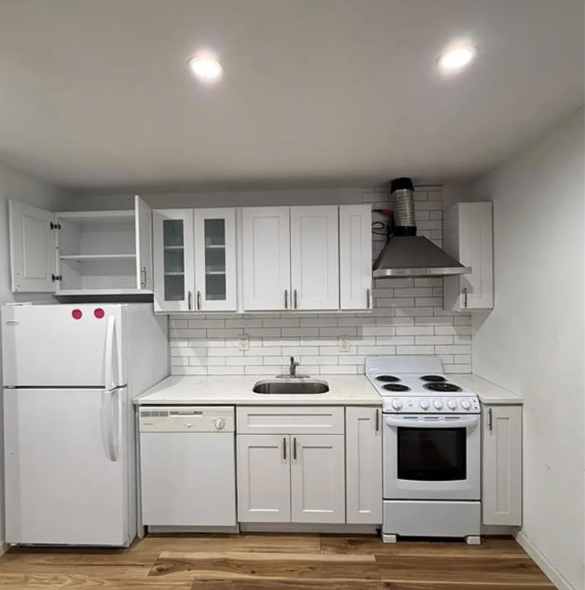 1 bed, $1,950 — Photo 4