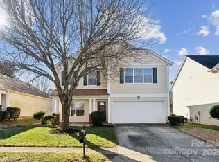 1411 Ladora Dr, Charlotte, NC 28262