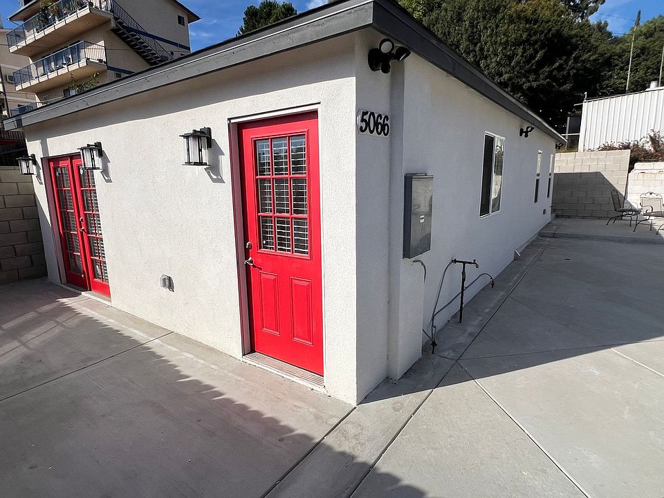 1st image of 5064 Henderson St