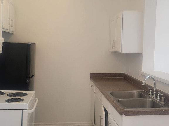 5th image of 20234 Cantara St Unit 328