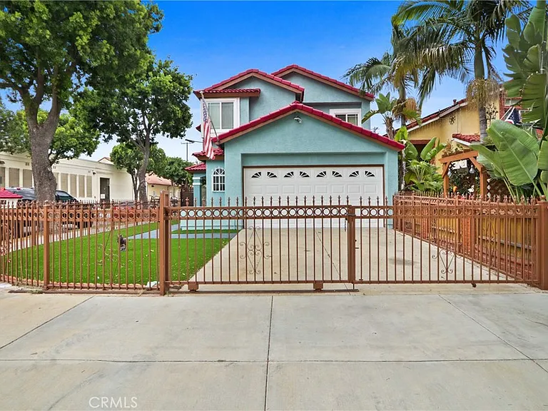 5965 Stafford Ave — Photo 1