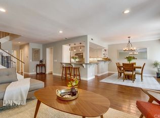 402 Vista Grande, Newport Beach, CA 92660