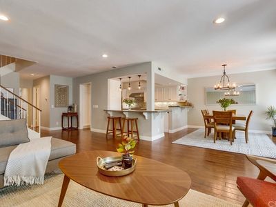 402 Vista Grande, Newport Beach, CA, 92660