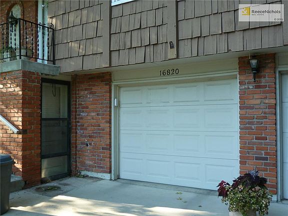Basement entry for privacy and ease.