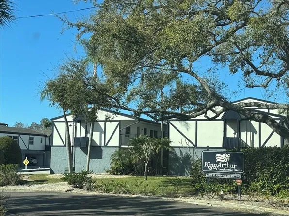 1126 King Arthur Ct APT 413, Dunedin, FL 34698