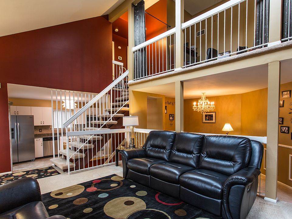 Great flow throughout rooms