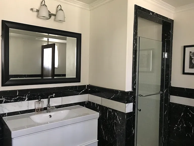 835 Huntington Garden Dr #A — Photo 11