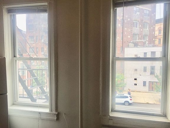 5th image of 65 Carmine St APT B4