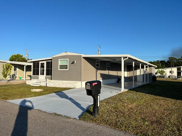 17 Serendipity Blvd #17, North Fort Myers, FL 33903