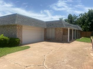 2902 Pine Ridge Rd, Oklahoma City, OK 73120