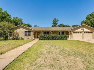 4917 Strummer Dr, North Richland Hills, TX 76180