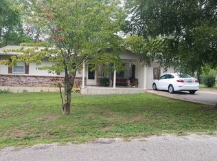310 Harold St, Crocker, MO 65452