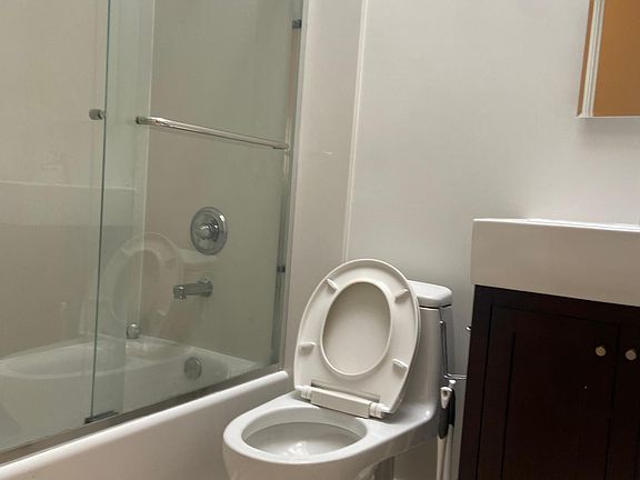 3rd image of 1758 10th Ave APT 5