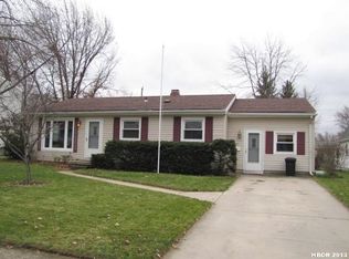 241 Edinborough Dr, Findlay, OH 45840