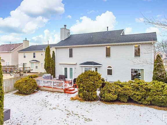 4th image of 5507 N Deerfield Ct