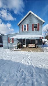1176 Hancock Ave, Vandergrift, PA, 15690