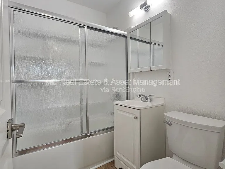 4754 W 163rd St — Photo 13