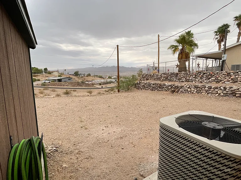 1497 Colina Dr — Photo 18