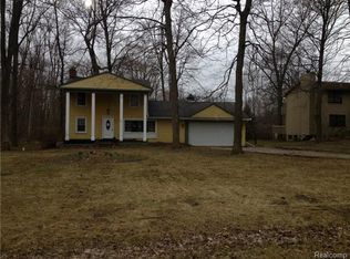 31451 Hull Rd, Farmington Hills, MI 48336