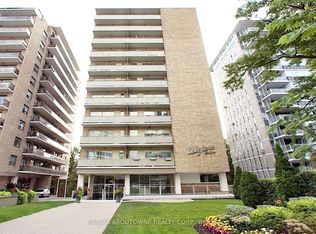 565 Avenue Rd #506, Toronto, ON M4V 2J9