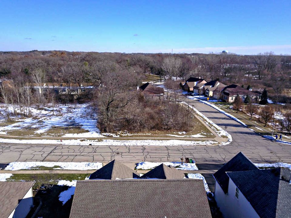 2nd image of 1280 Savanna Ln