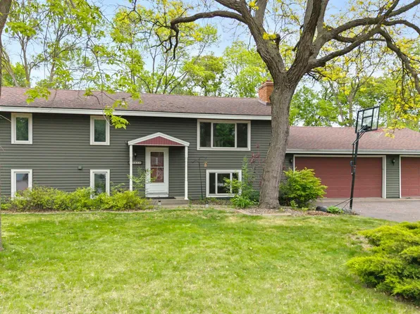 10233 Washburn Cir S, Minneapolis, MN 55431
