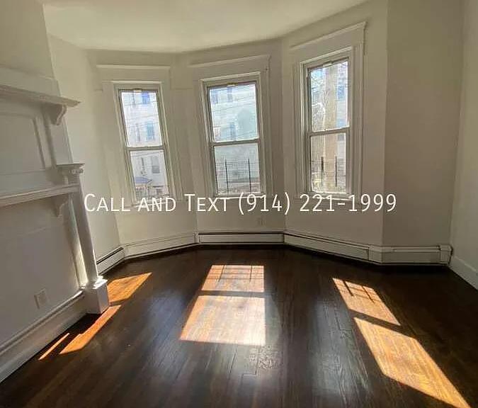 25 Cedar St — Photo 10