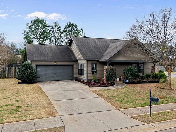 2nd image of 112 Waterstone Way