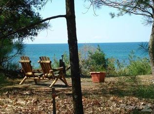 3200 Red Apple Rd, Manistee, MI 49660