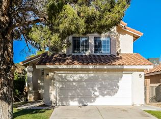 52 Quiet Desert Ln, Henderson, NV 89074