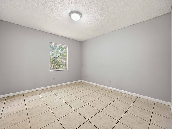 5th image of 3020 Allred Dr #C