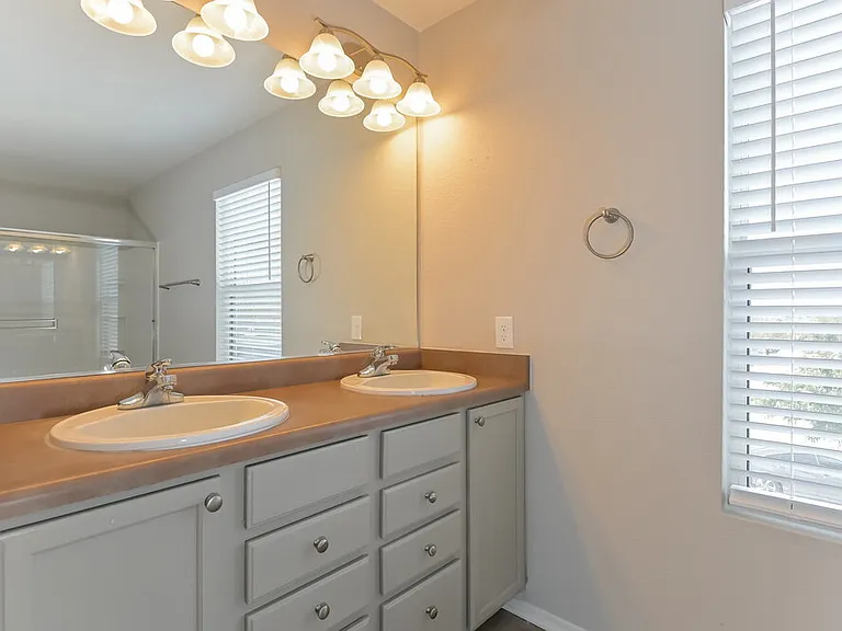 1270 W Camino Mesa Sonorense — Photo 14