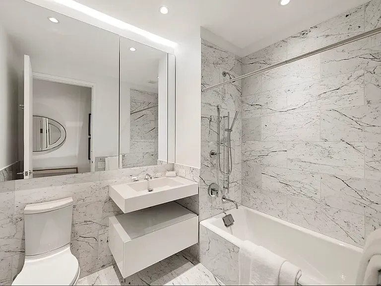15 W 61st St #6C — Photo 9