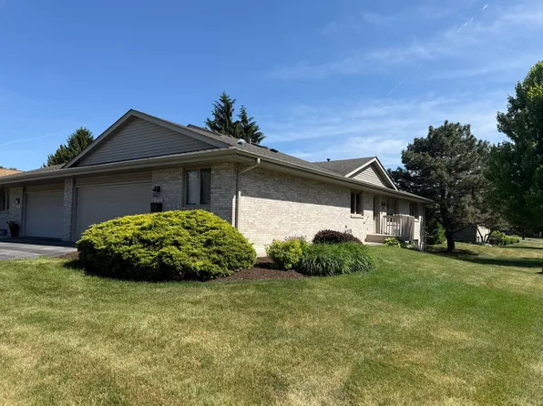 6521 Laurelwood Dr #6521, Rockford, IL 61108