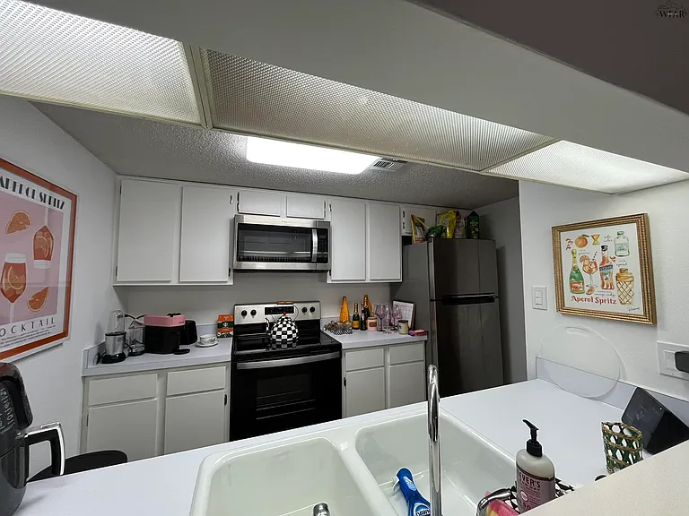 2100 Santa Fe St — Photo 6