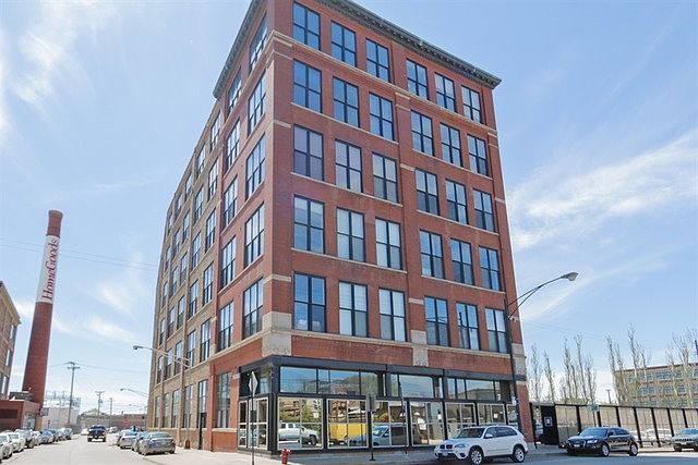 1st image of 1872 N Clybourn Ave APT 507
