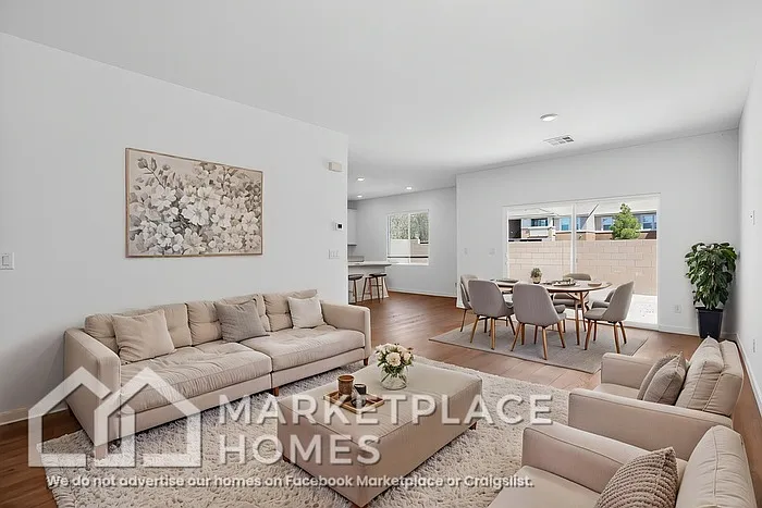 2650 Marlette Ave — Photo 4