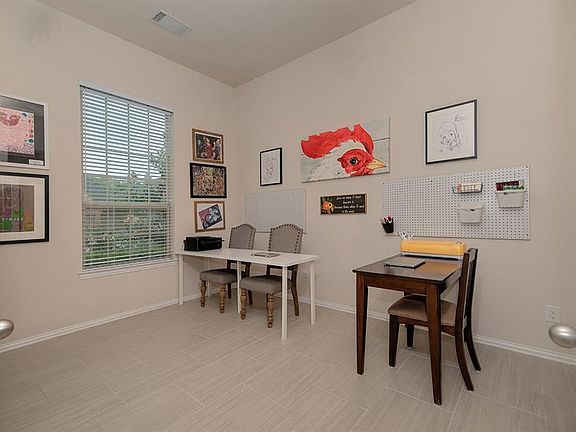 5th image of 8419 Horsepen Bend Dr