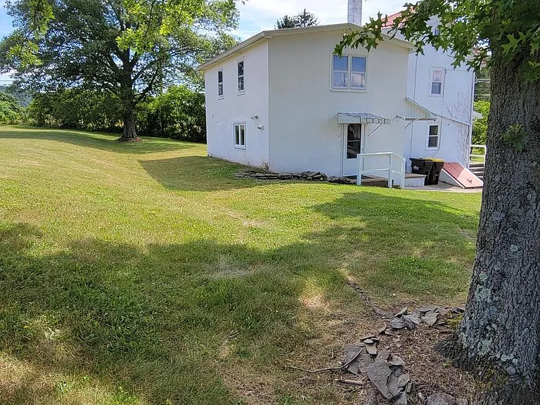 9 School House Rd — Photo 27