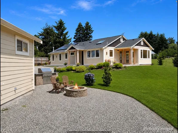 1830 Dixie Ln, McKinleyville, CA 95519