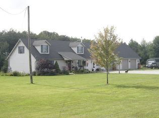 7273 Brockway Rd, Yale, MI 48097