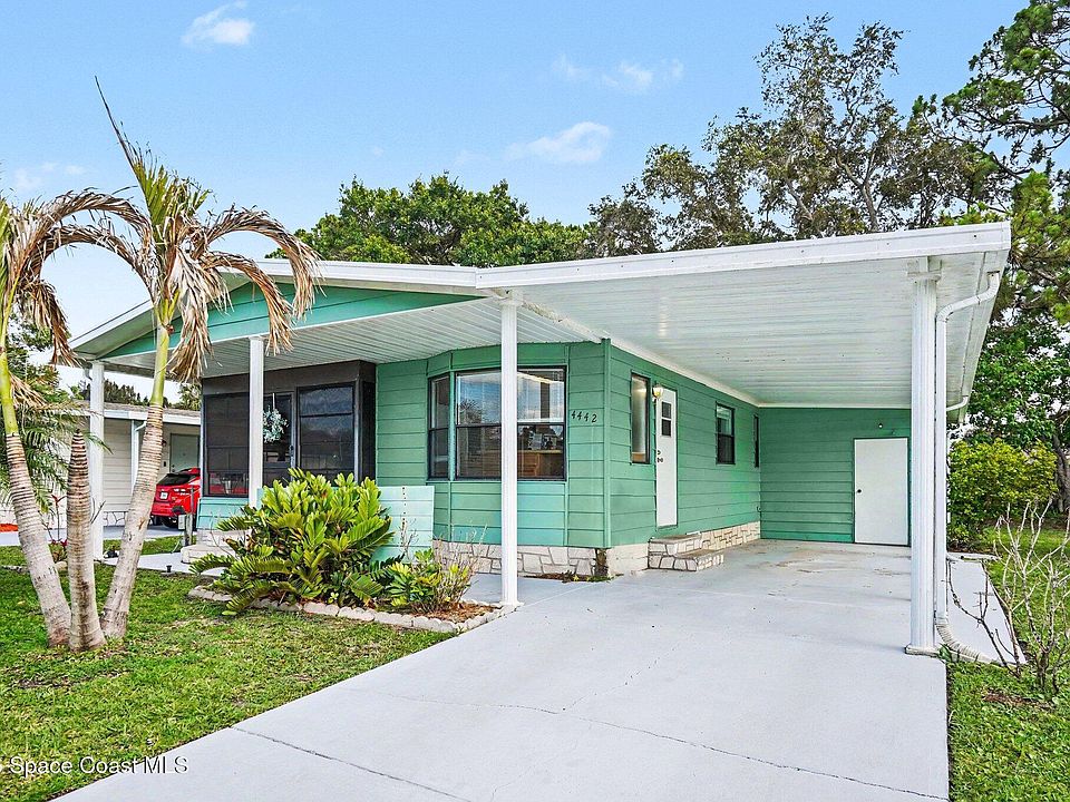 1st image of 4442 Twin Lakes Dr