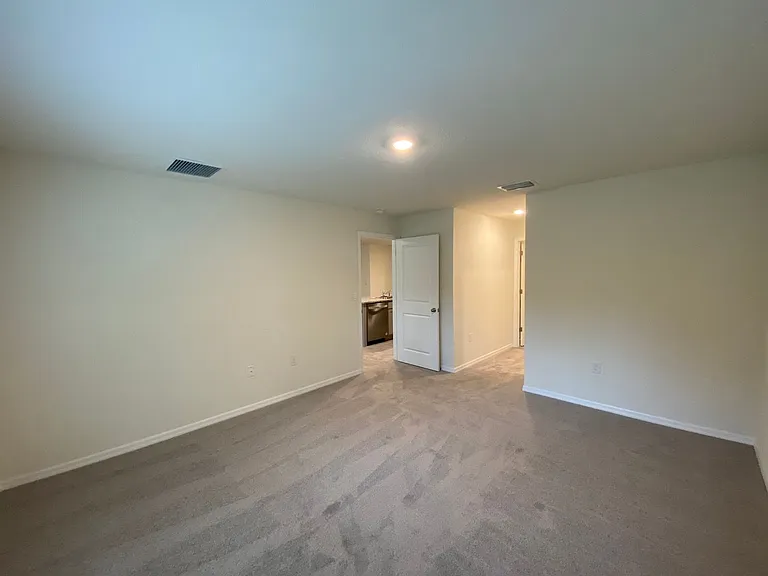 6461 SE 4th Ln — Photo 14
